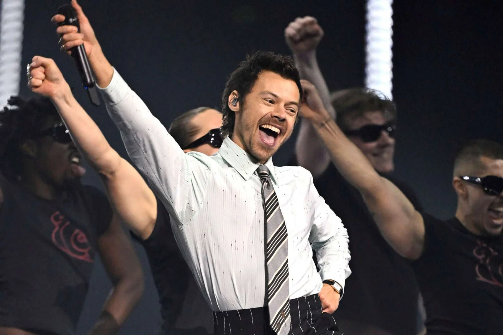 «Kiss All The Time»: Baile para dudas por Harry Styles